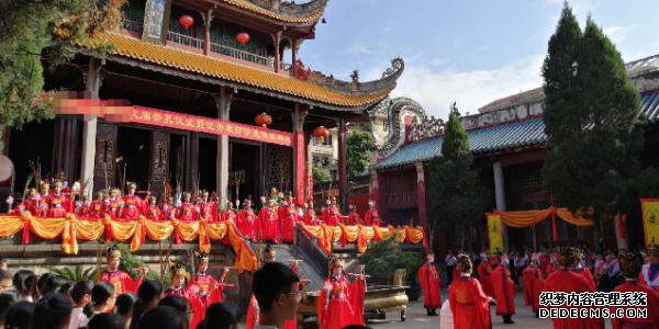 文庙岭上的诸神之战